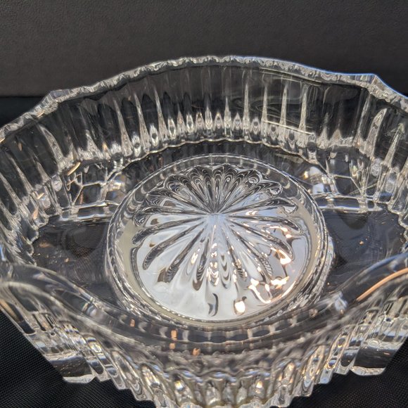 Waterford Crystal Music Box, "Memories" Vtg. With Box - Picture 7 of 14